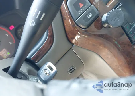 1998 Infiniti Qx4 z USA, uszkodzony, nr VIN JNRAR05Y5WW030934